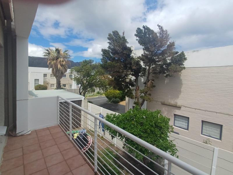 3 Bedroom Property for Sale in Gordons Bay Western Cape